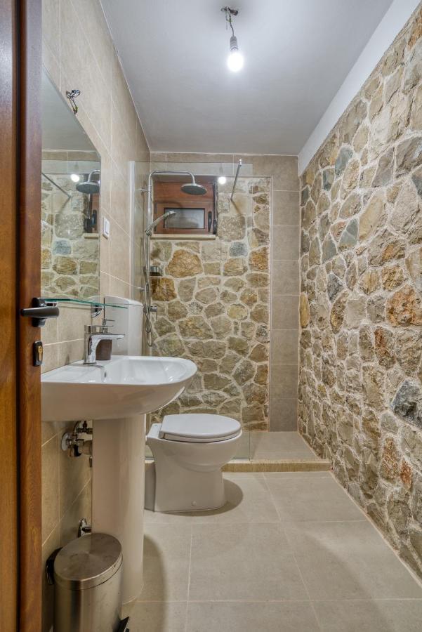 Appartement Stonehouse In Olives à Ulcinj Extérieur photo